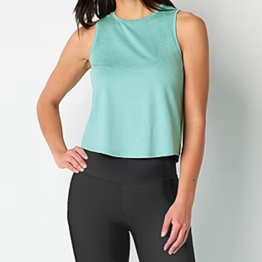 Xersion Sleeveless Tank Top(Bust 42” Length 21”)☀️